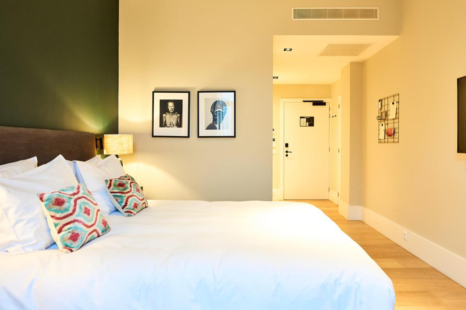 Hotel Franq Antwerpen Bagian luar foto