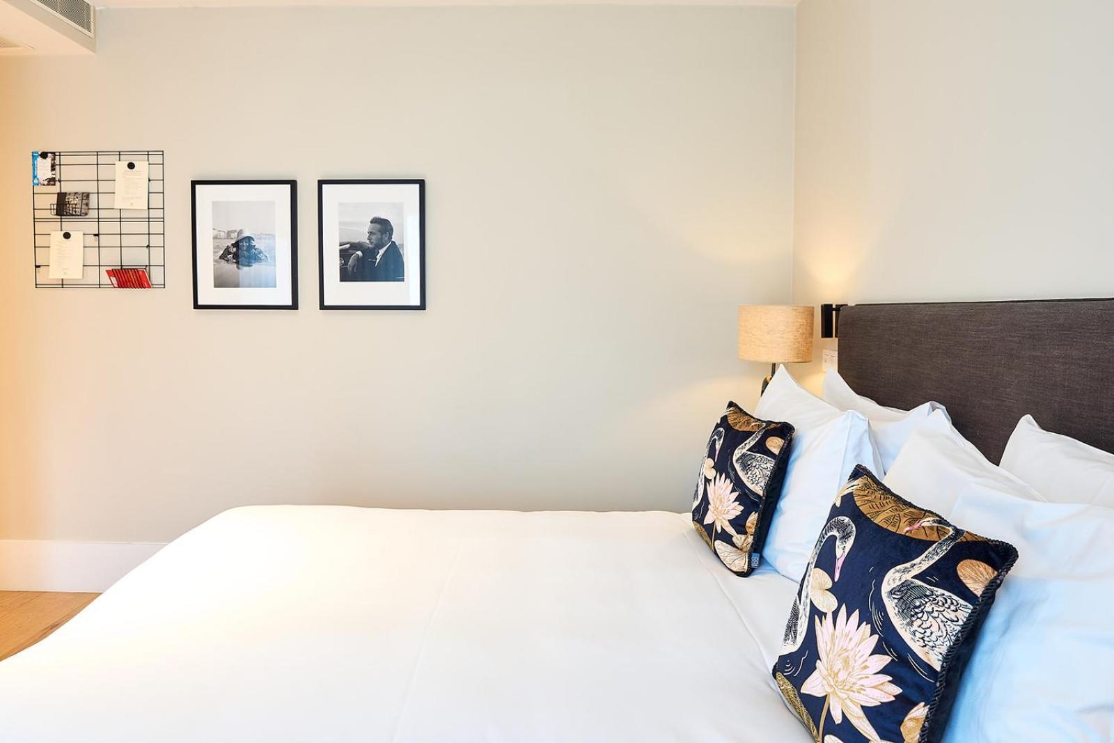 Hotel Franq Antwerpen Bagian luar foto