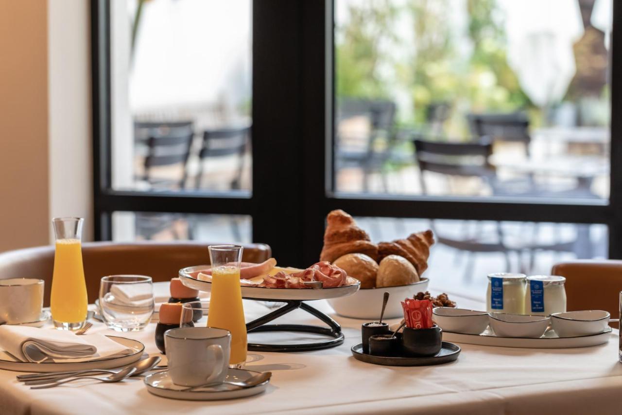 Hotel Franq Antwerpen Bagian luar foto